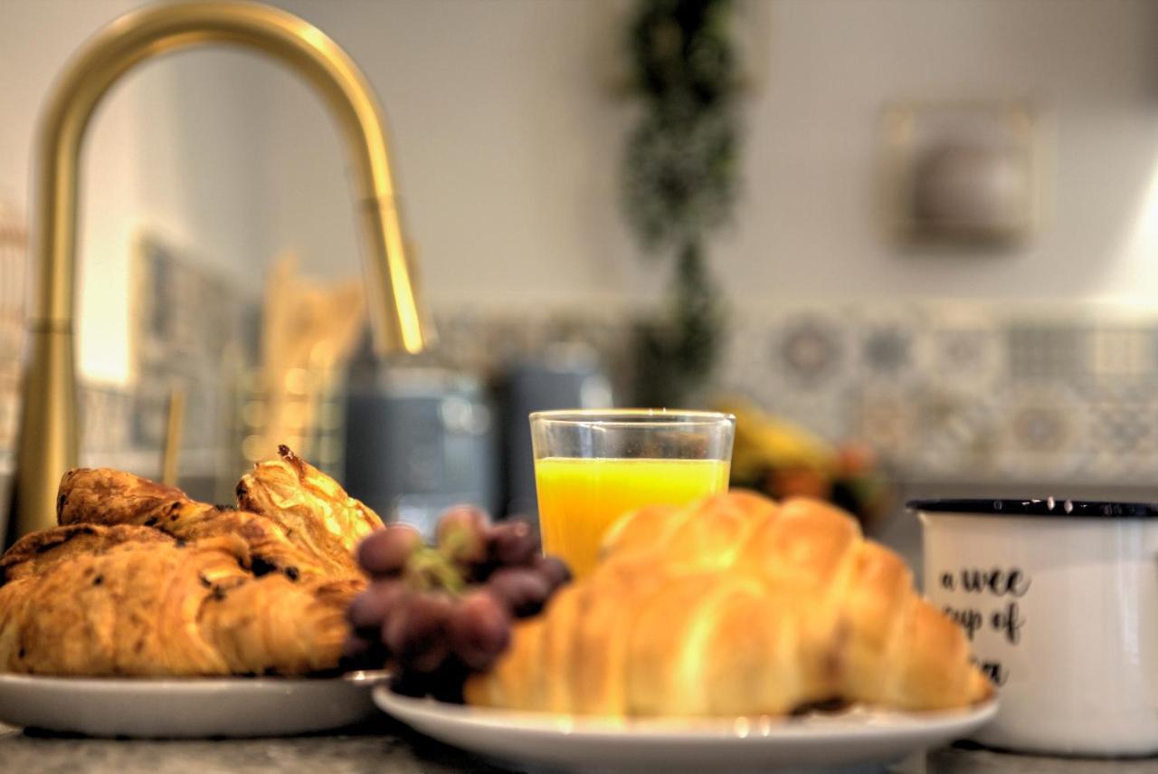 The Boutique Sleeps 7 Adults!